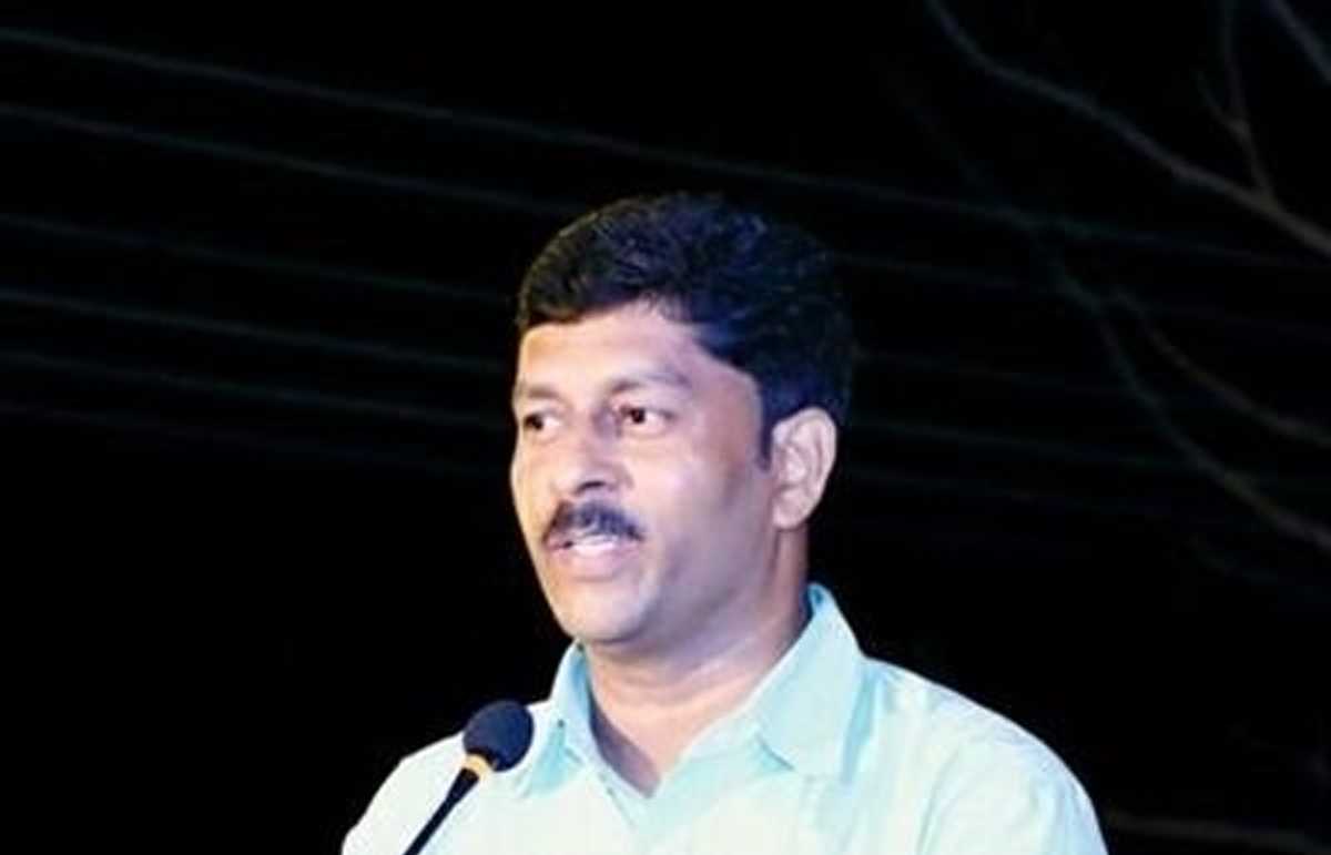 कांग्रेस का दावा : शाह की गोवा यात्रा से पहले उसके नेताओं को हिरासत में लिया गया कांग्रेस का दावा : शाह की गोवा यात्रा से पहले उसके नेताओं को हिरासत में लिया गया